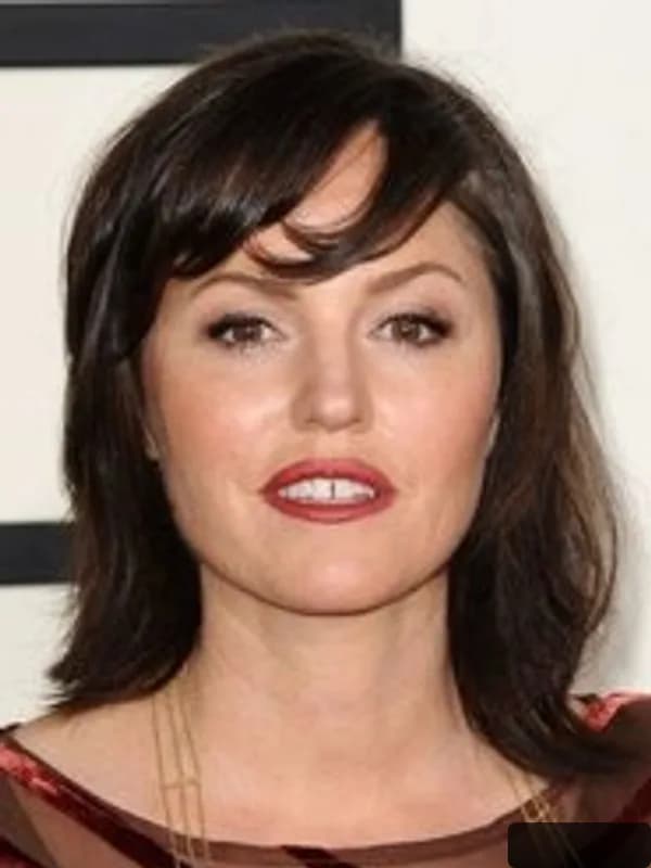 Jorja Fox