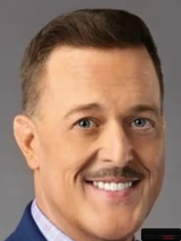 Billy Gardell