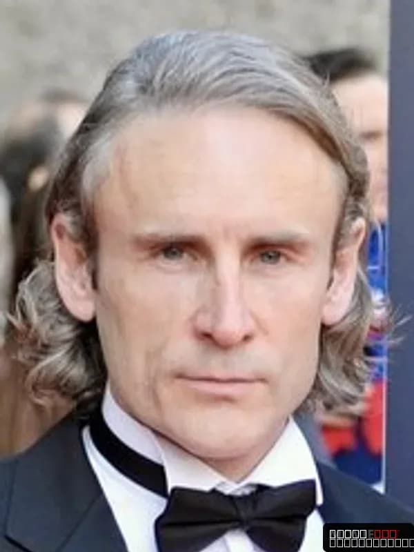 Cal MacAninch