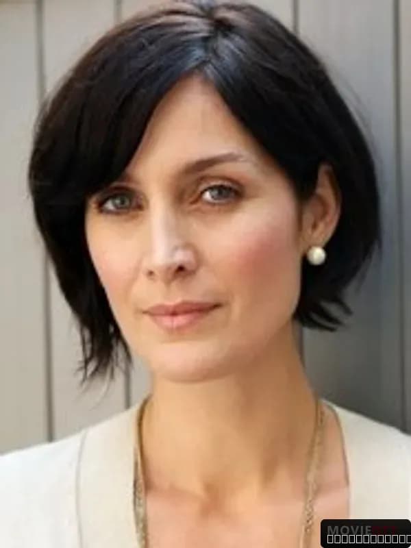 Carrie-Anne Moss