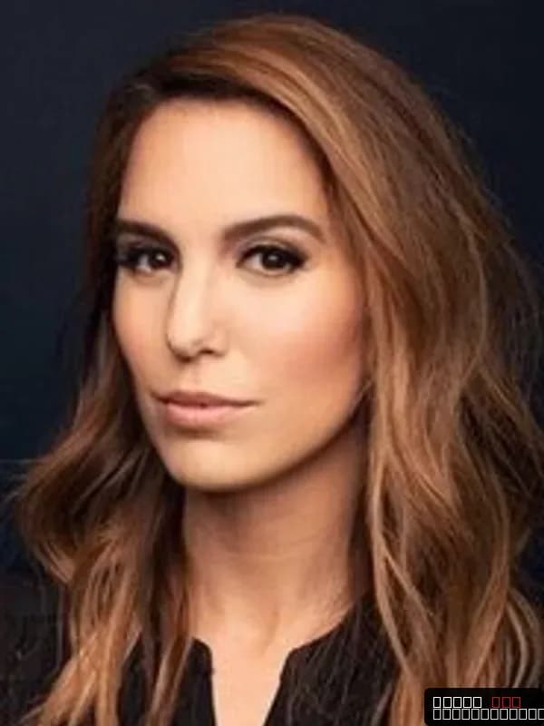 Christy Carlson Romano