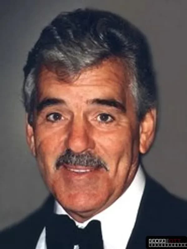 Dennis Farina