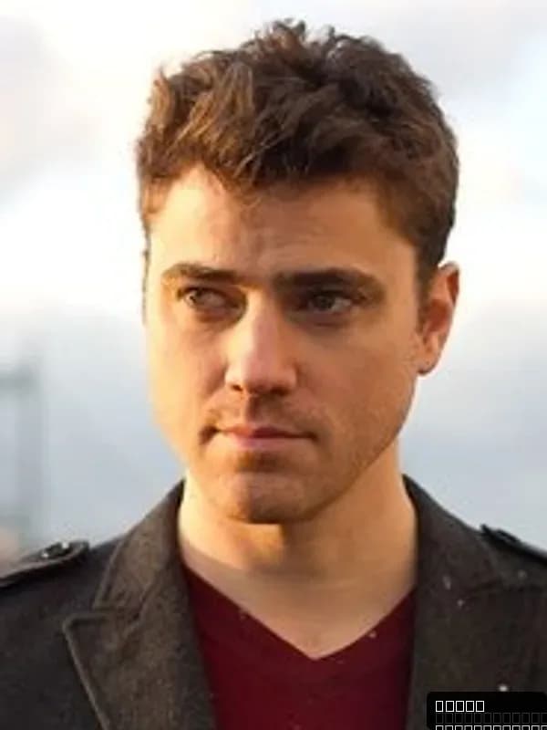 Donovan Patton