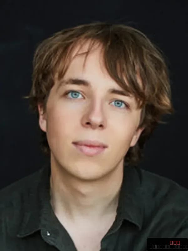 Ed Oxenbould