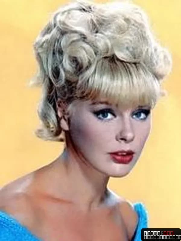 Elke Sommer