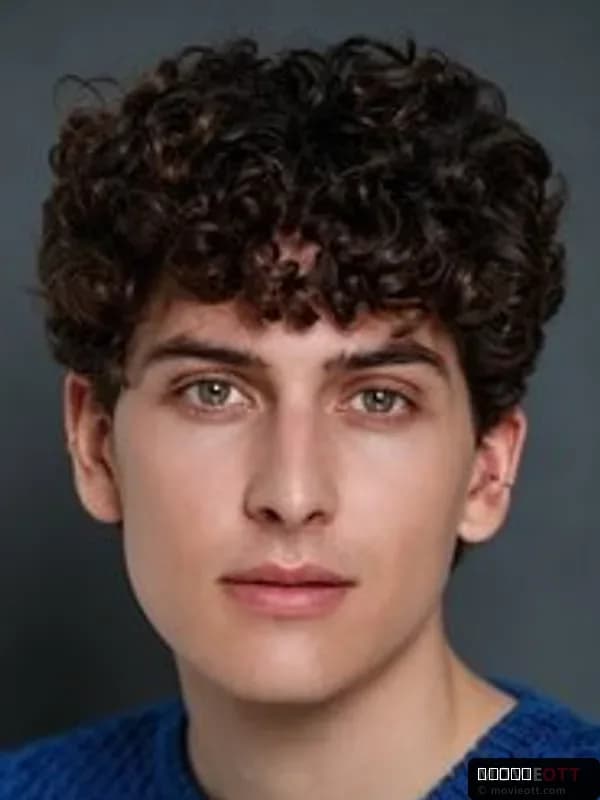 Etienne Moana