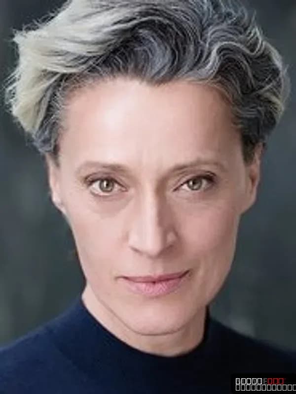 Éva Magyar