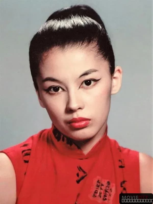 France Nuyen