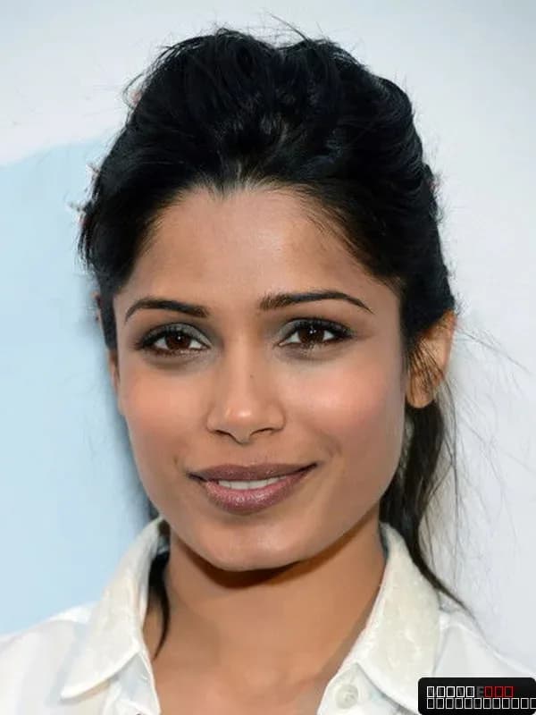 Freida Pinto