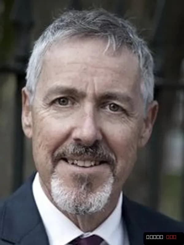 Griff Rhys Jones
