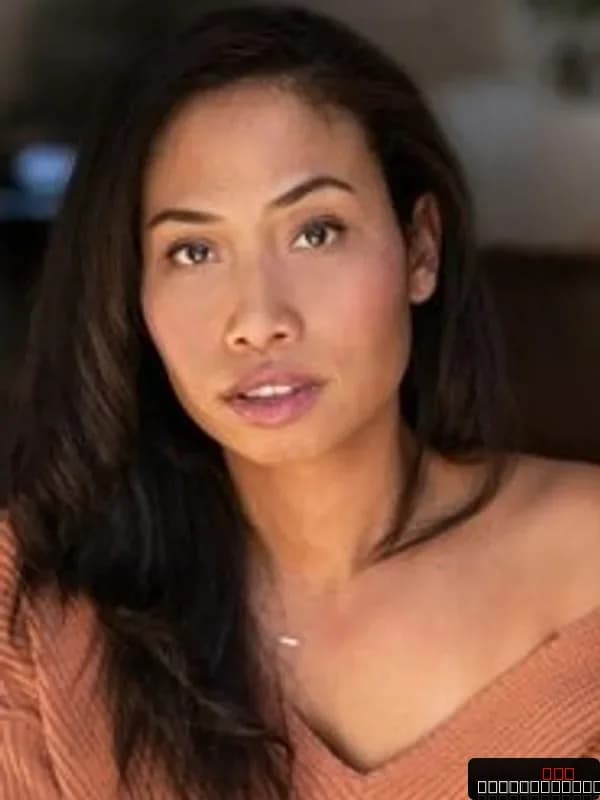 Jen Van Epps