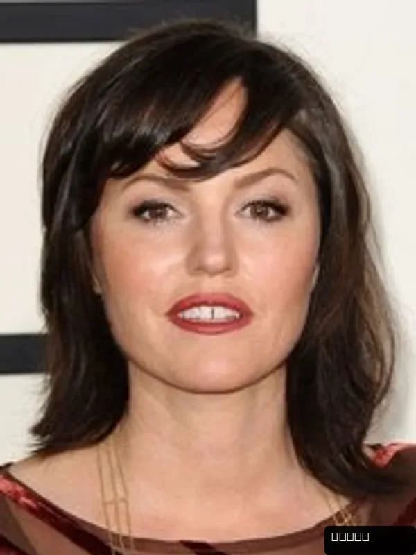 Jorja Fox