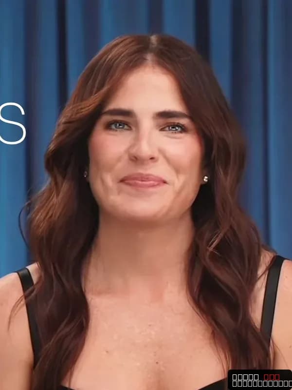 Karla Souza