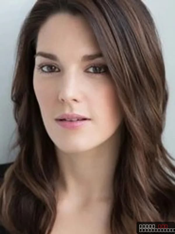 Kelli Barrett