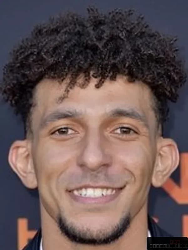 Khleo Thomas