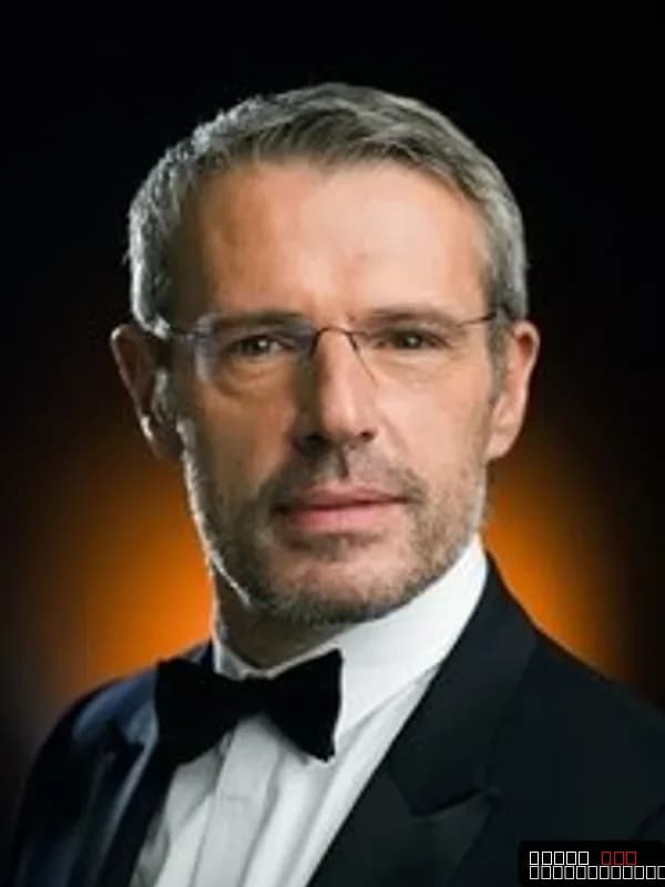 Lambert Wilson
