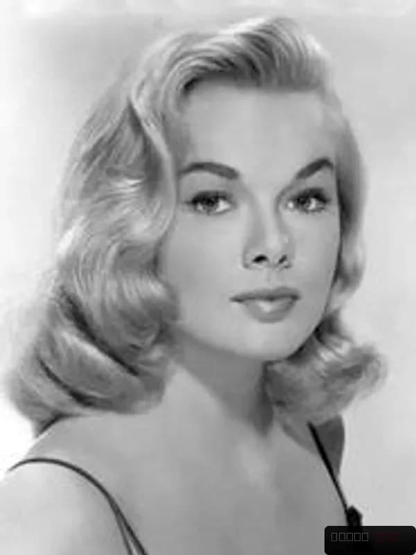 Leslie Parrish