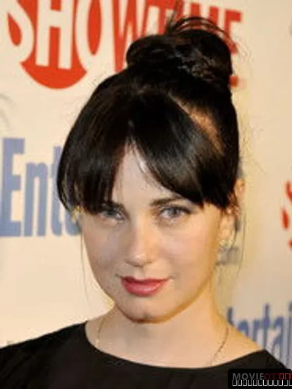 Mia Kirshner