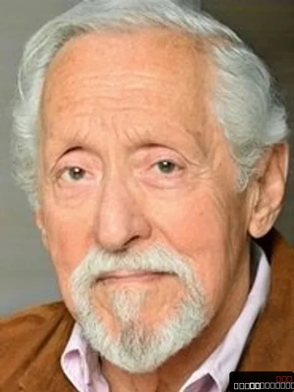 Mike Nussbaum