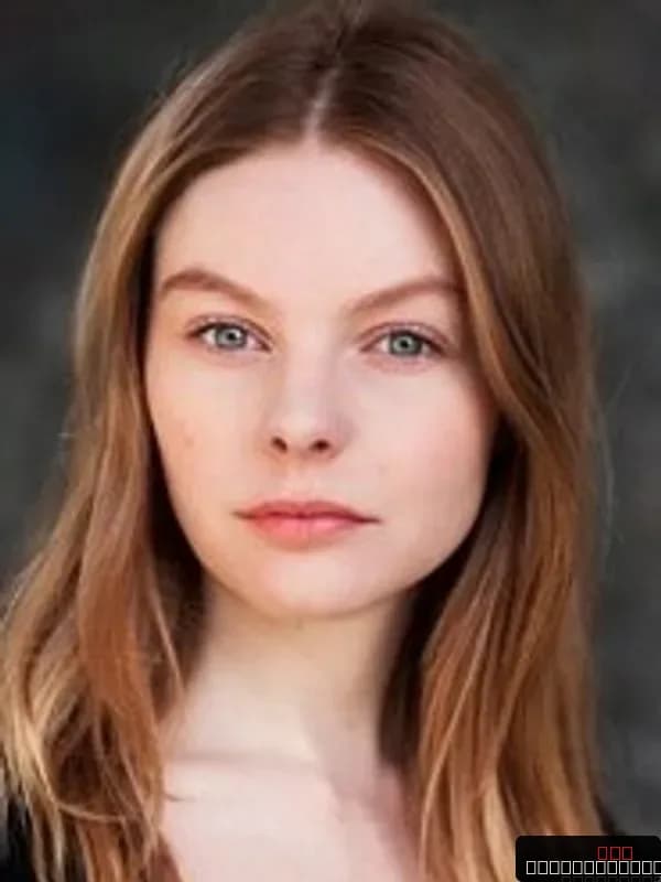 Nell Hudson