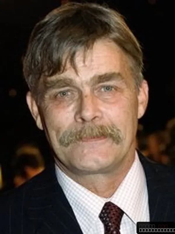 Nicholas Campbell