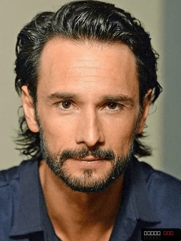 Rodrigo Santoro