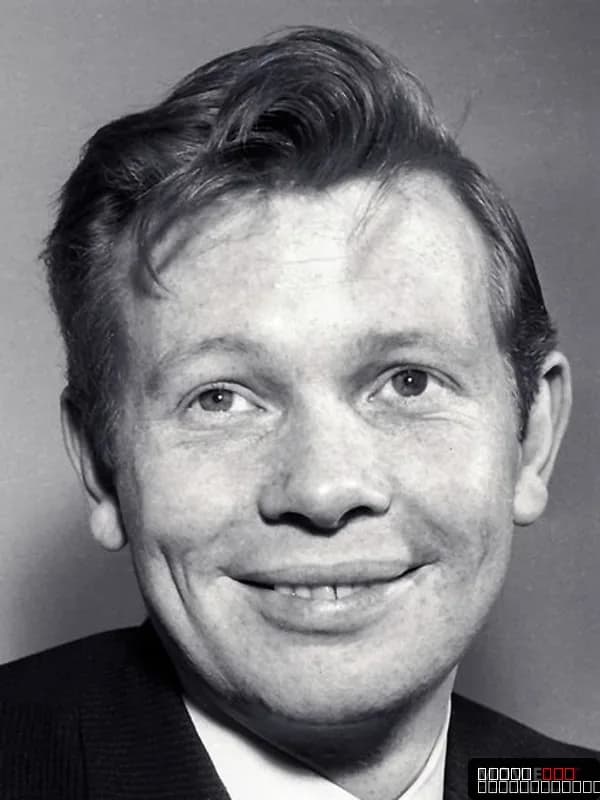 Ronald Lacey