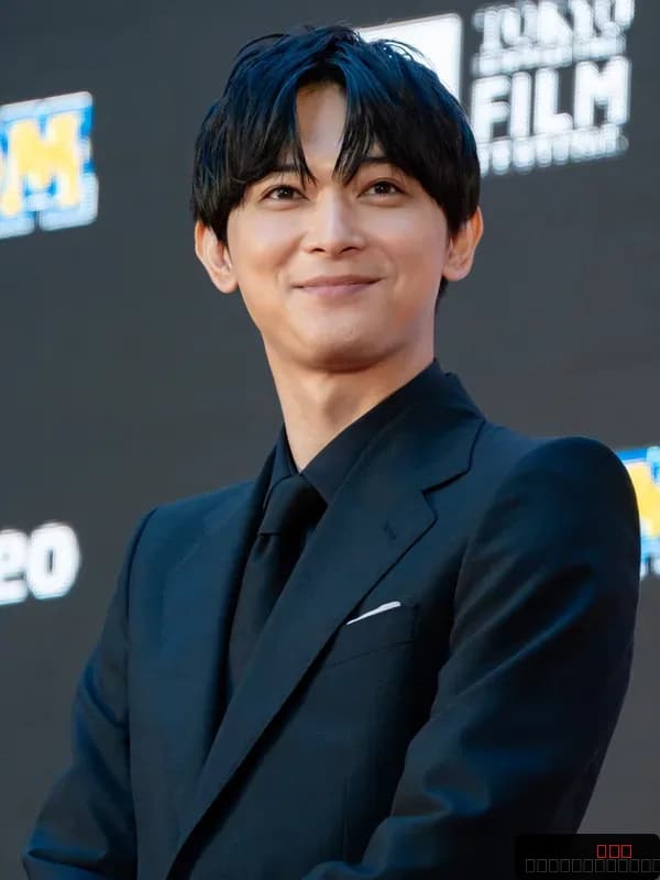 Ryo Yoshizawa