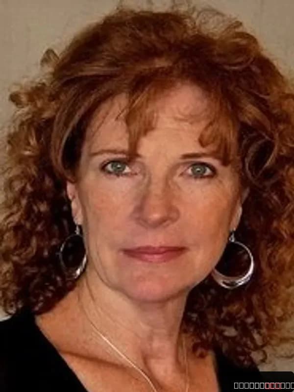 Sara Botsford