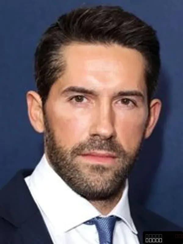 Scott Adkins