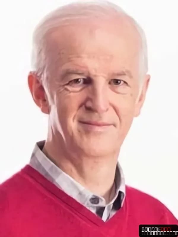 Sean McGinley