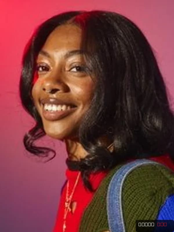Tia Nomore