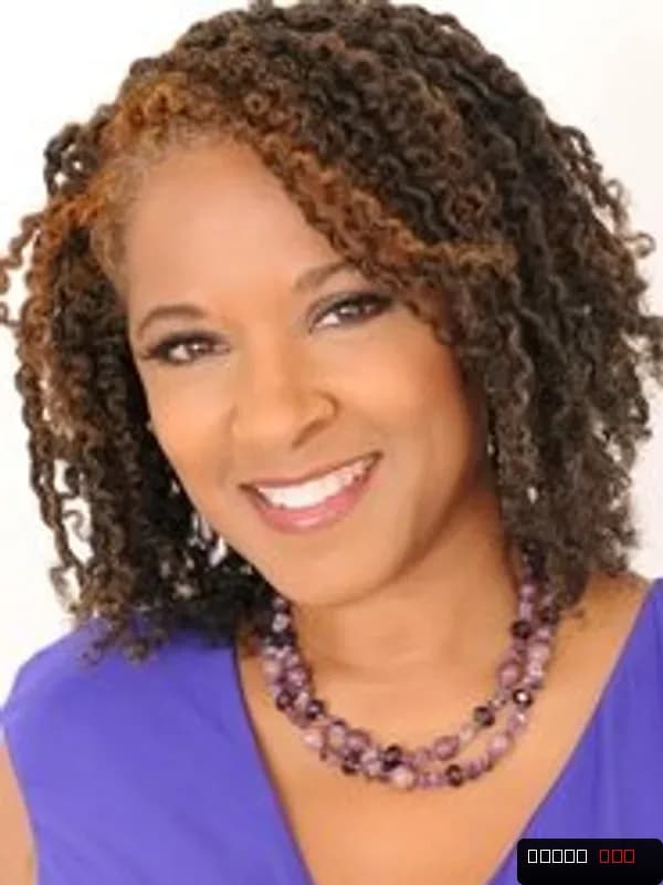 T'Keyah Crystal Keymáh
