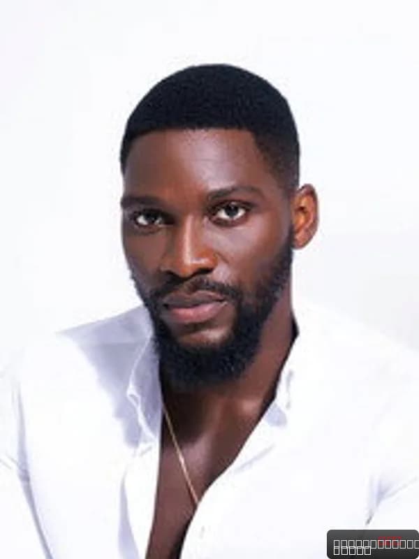Tobi Bakre