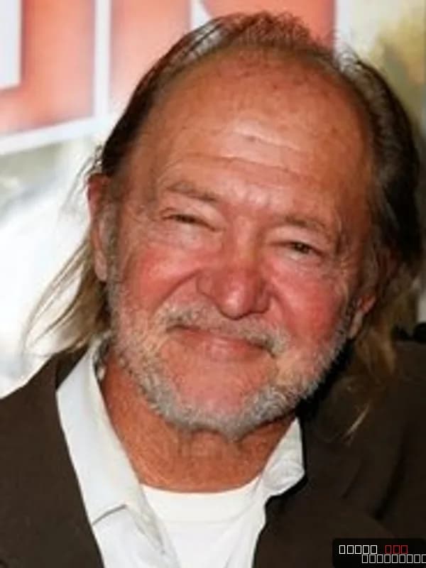 Tracey Walter