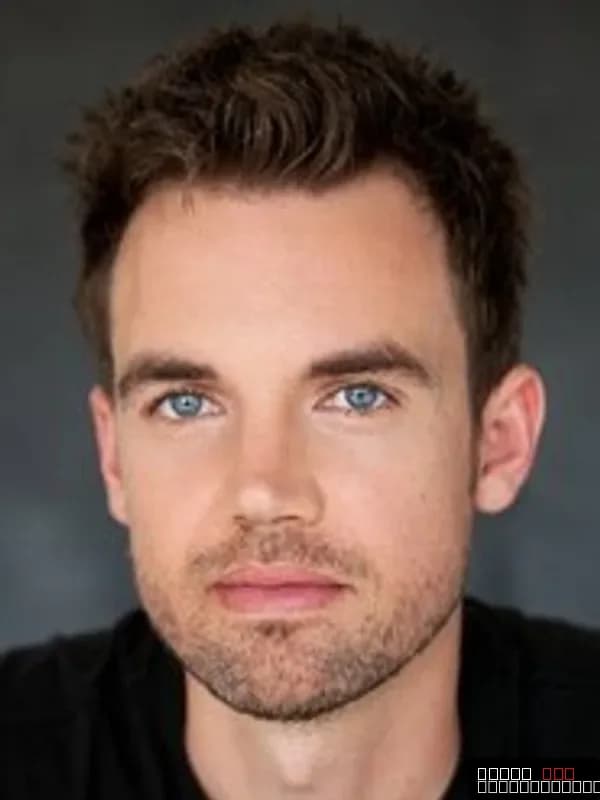 Tyler Hilton