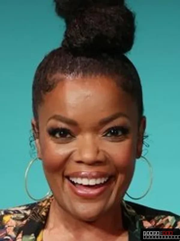 Yvette Nicole Brown