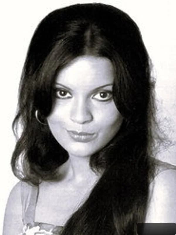 Zeenat Aman