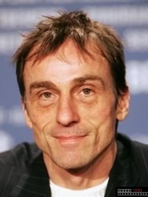 André Hennicke