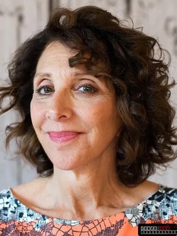 Andrea Martin