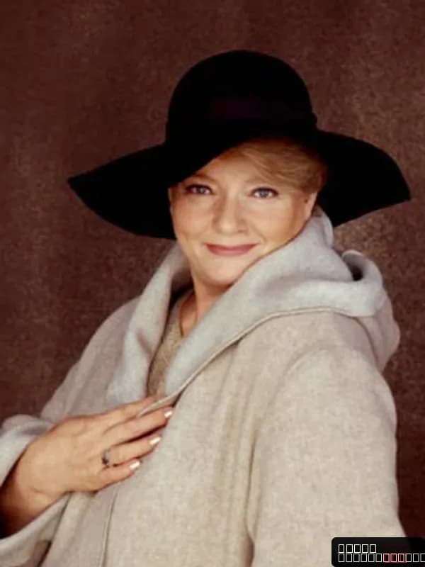 Anna Seniuk