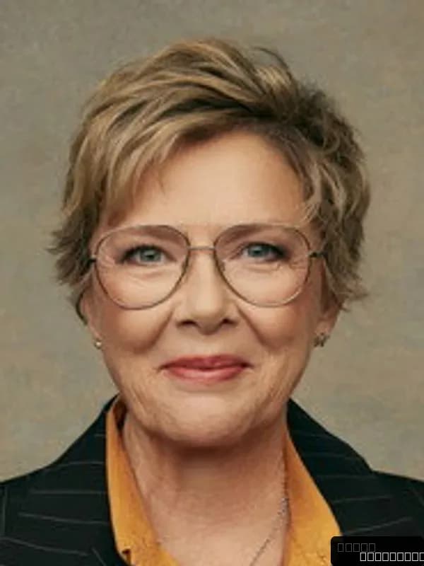 Annette Bening