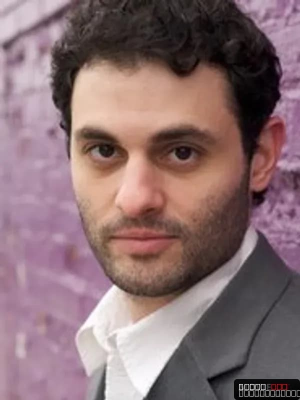 Arian Moayed