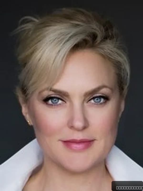 Elaine Hendrix