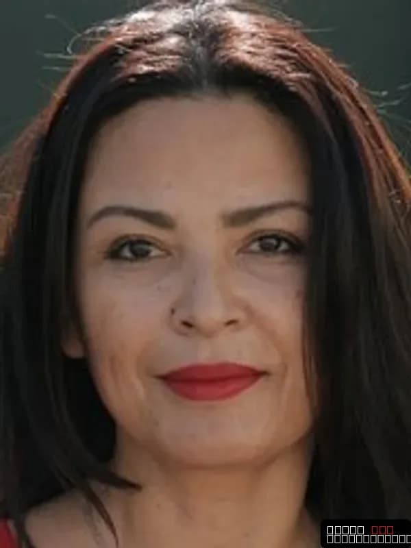 Elpidia Carrillo