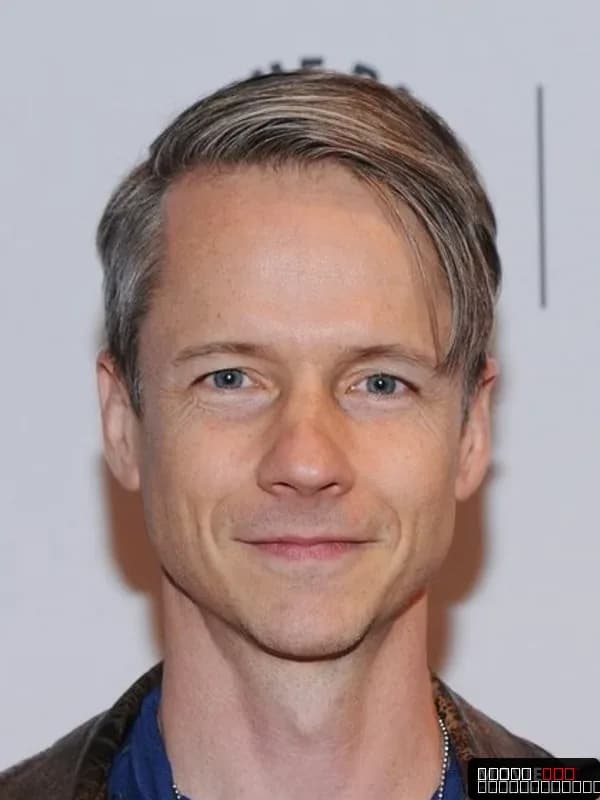 John Cameron Mitchell