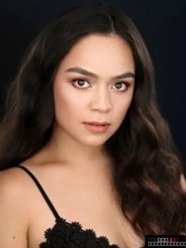 Kaitlyn Santa Juana