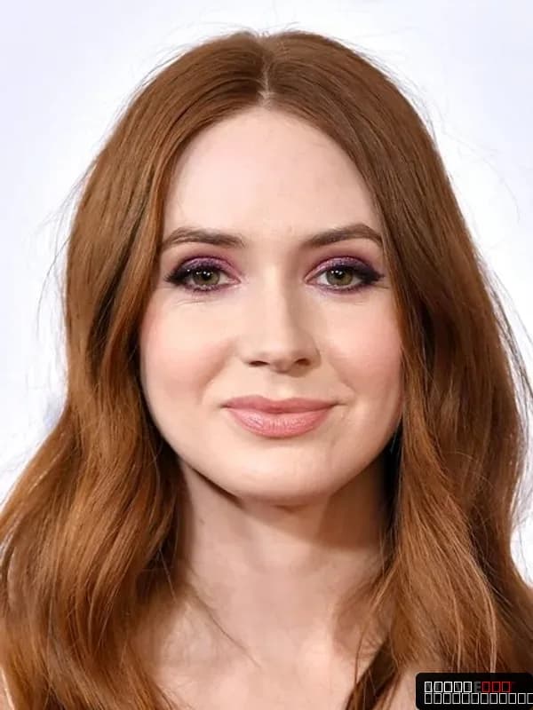 Karen Gillan