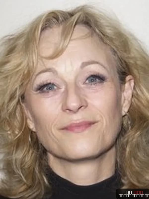 Lizzy McInnerny