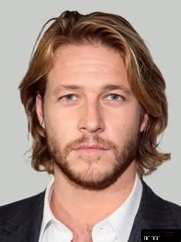 Luke Bracey